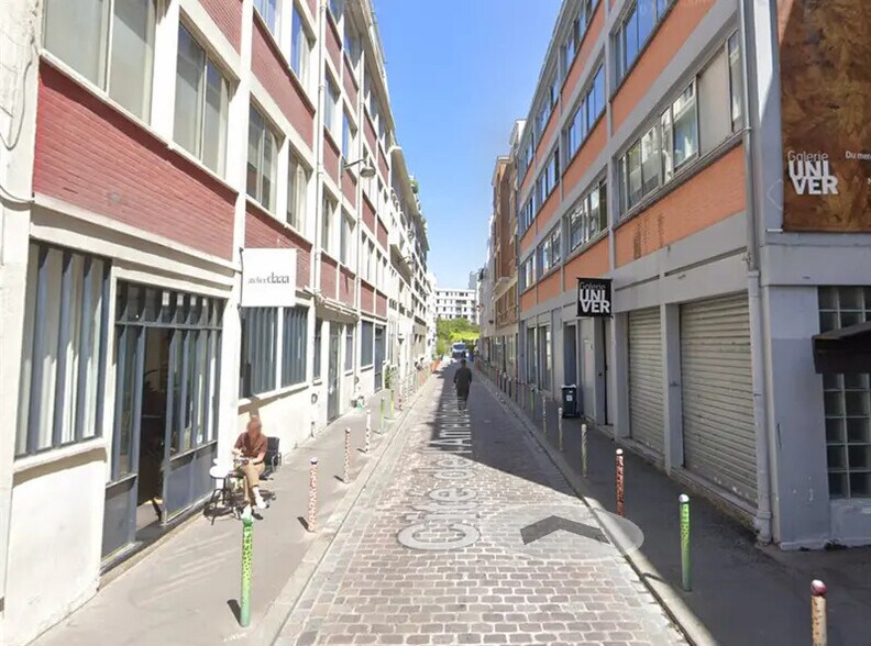 Local commercial dans Paris à louer - Photo de l’immeuble – Image 2 sur 3