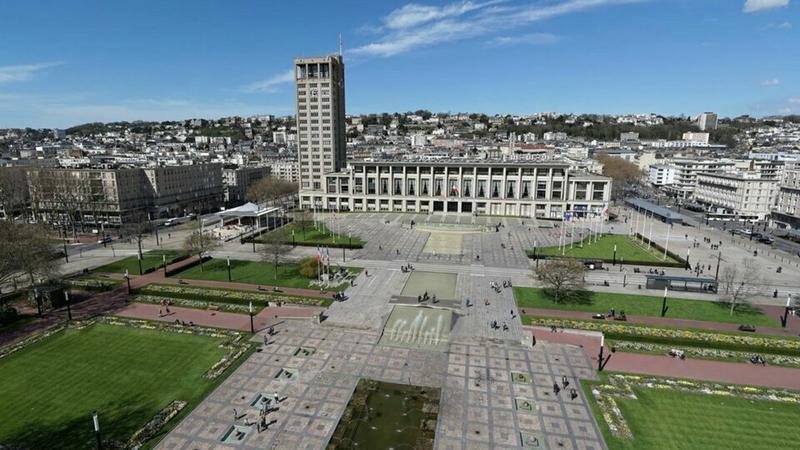 Local commercial dans Le Havre à louer Aérien– Image 1 sur 2