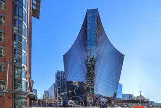 Plus de détails pour 10 World Trade Center Ave, Boston, MA - Bureau à louer