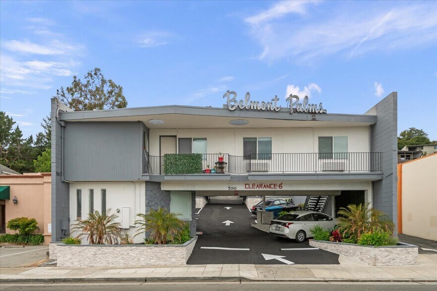 700 El Camino Real, Belmont, CA à vendre - Photo de l’immeuble – Image 1 sur 9