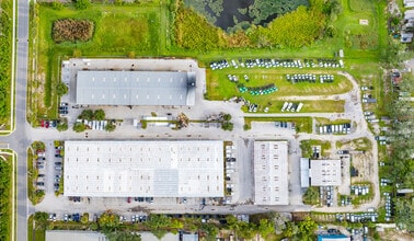 1400 L and R Industrial Blvd, Tarpon Springs, FL - VUE AÉRIENNE  vue de carte
