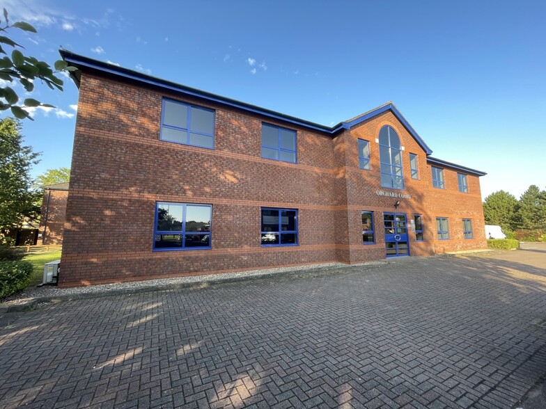 Harry Weston Rd, Coventry à louer - Photo principale – Image 1 sur 7