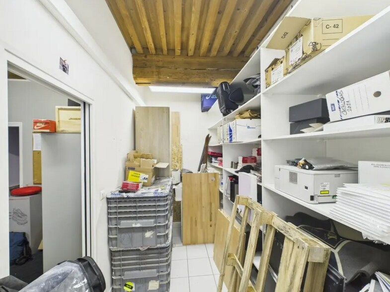 View Photo
