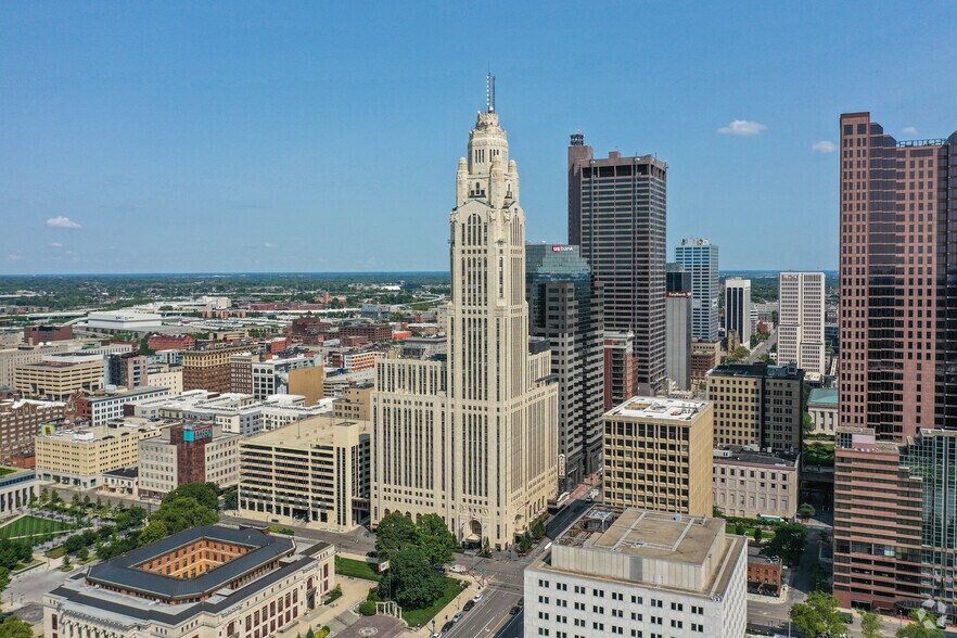 50 W Broad St, Columbus, OH à louer - Photo principale – Image 1 sur 7