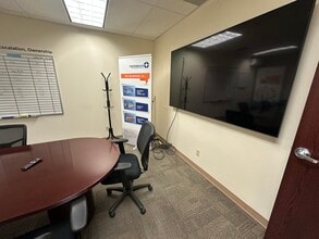 112 Corporate Dr, Morgantown, WV à louer Photo de l’immeuble– Image 2 sur 39