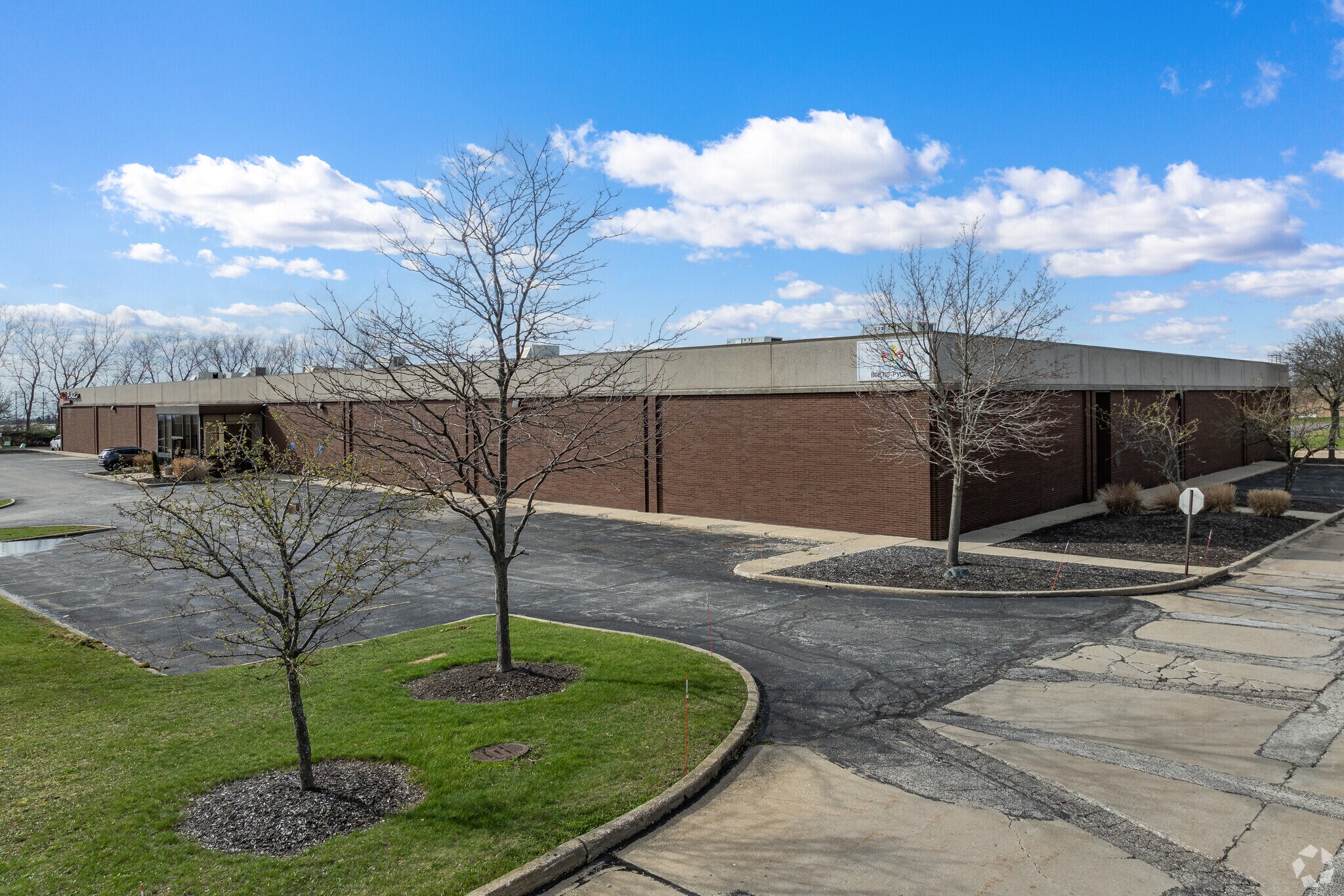 23533 Mercantile Rd, Beachwood, OH à louer Photo de l’immeuble– Image 1 sur 13