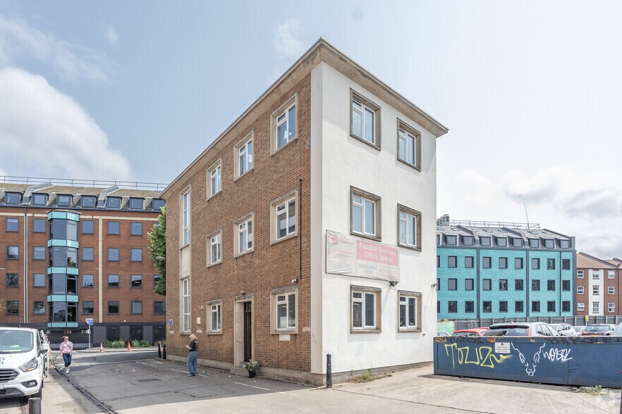 Wapping Rd, Bristol à louer - Photo de l’immeuble – Image 3 sur 3