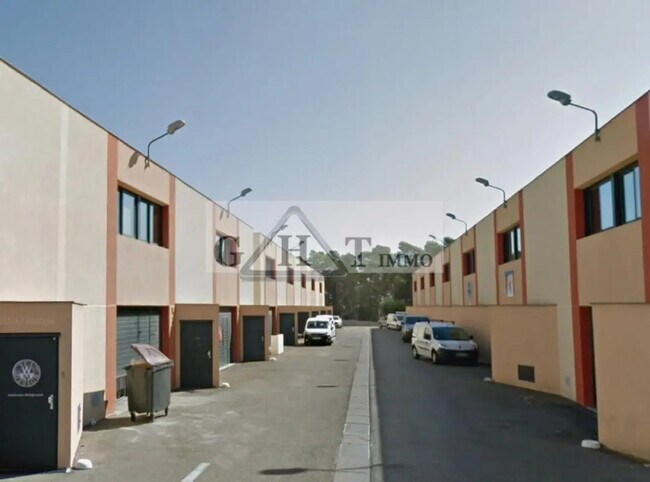 Plus de détails pour Industriel/Logistique à louer