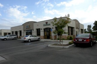 Plus de détails pour 3400 Calloway Dr, Bakersfield, CA - Bureau à vendre