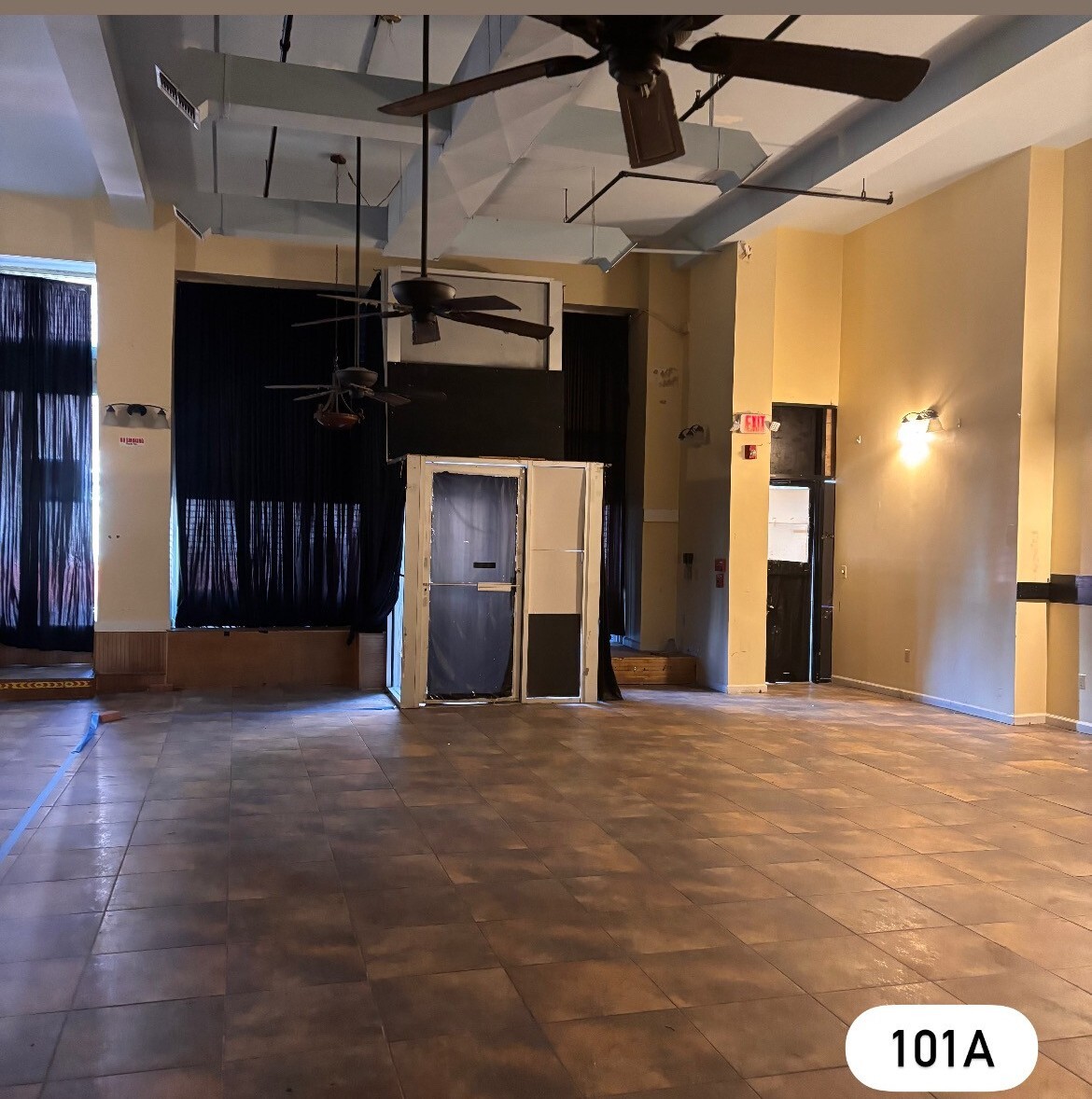 48-54 Branford Pl, Newark, NJ à louer Photo intérieure– Image 1 sur 9