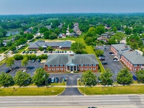 6912 Main St, Downers Grove, IL - VUE AÉRIENNE  vue de carte - Image1