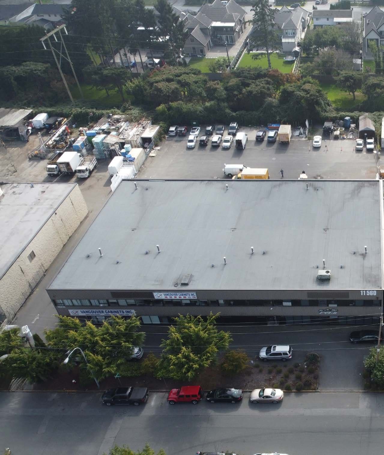 11560 Voyageur Way, Richmond, BC à louer Photo de l’immeuble– Image 1 sur 4