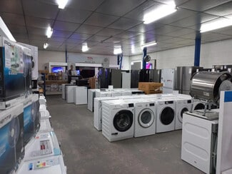 Plus de détails pour Local d'activités à louer