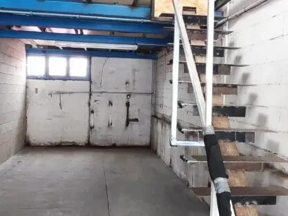 Industriel/Logistique dans Carrières-sur-Seine à louer - Photo de l’immeuble – Image 2 sur 7