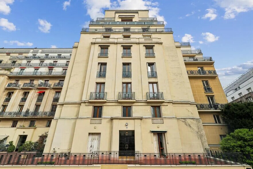 Bureau dans Paris à louer - Photo de l’immeuble – Image 3 sur 8