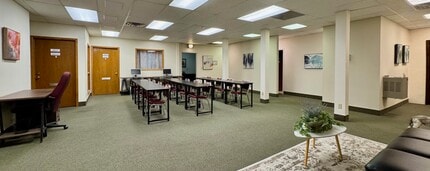 2175 N Academy Cir, Colorado Springs, CO à louer Photo intérieure– Image 1 sur 5