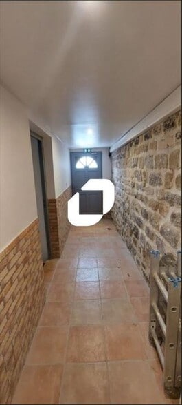 11 Rue De Nantes, Paris à vendre - Hall d’entrée – Image 3 sur 7