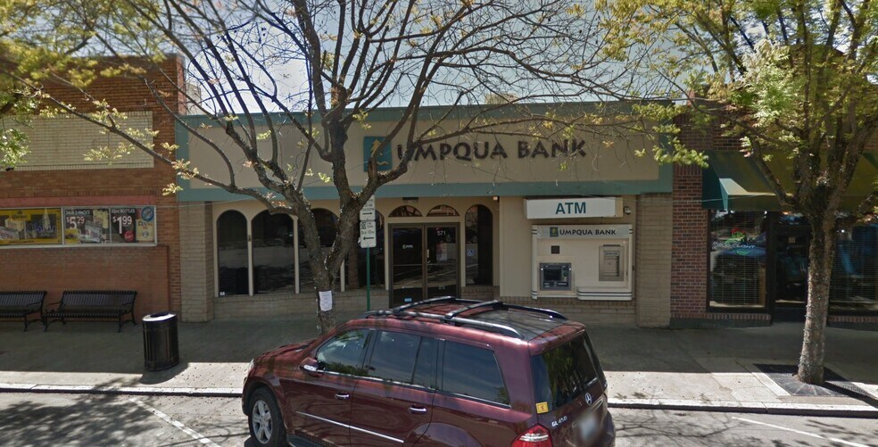 571 5th St, Lincoln, CA à louer - Photo principale – Image 1 sur 3