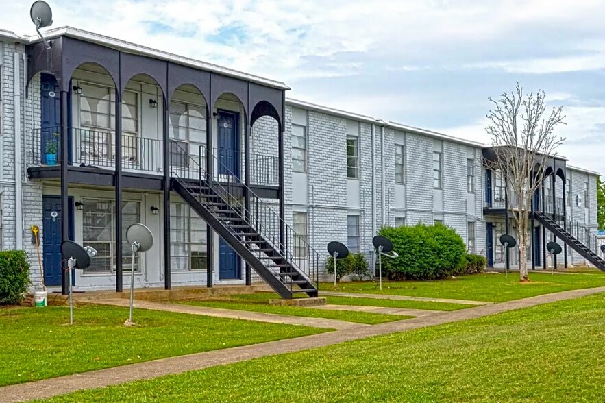 4900 Plaza Dr, Montgomery, AL à vendre - Photo de l’immeuble – Image 3 sur 5
