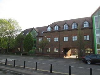 Plus de détails pour Primett Rd, Stevenage - Bureau à louer