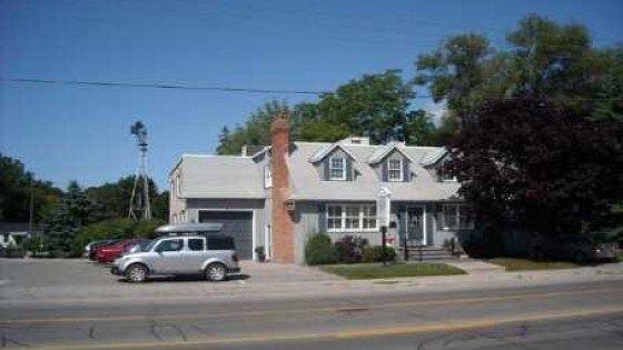 28 Main St N, Newmarket, ON à louer - Photo de l’immeuble – Image 2 sur 2