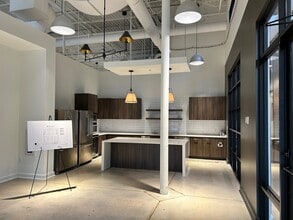 251 Armour Dr NE, Atlanta, GA à louer Photo intérieure– Image 1 sur 7