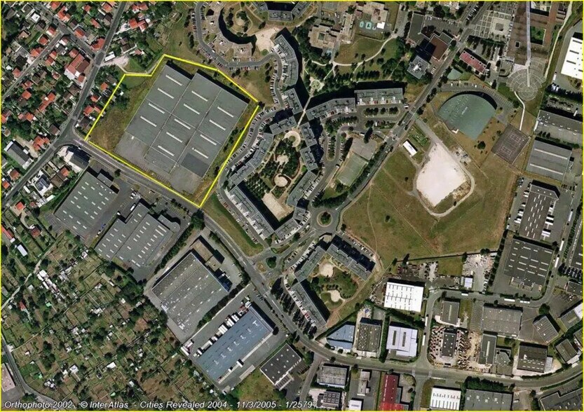 Industriel/Logistique dans Garges-lès-Gonesse à louer - Photo de l’immeuble – Image 2 sur 2