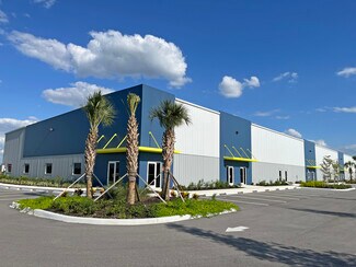 Plus de détails pour Woodlawn Drive, Punta Gorda, FL - Industriel/Logistique à louer