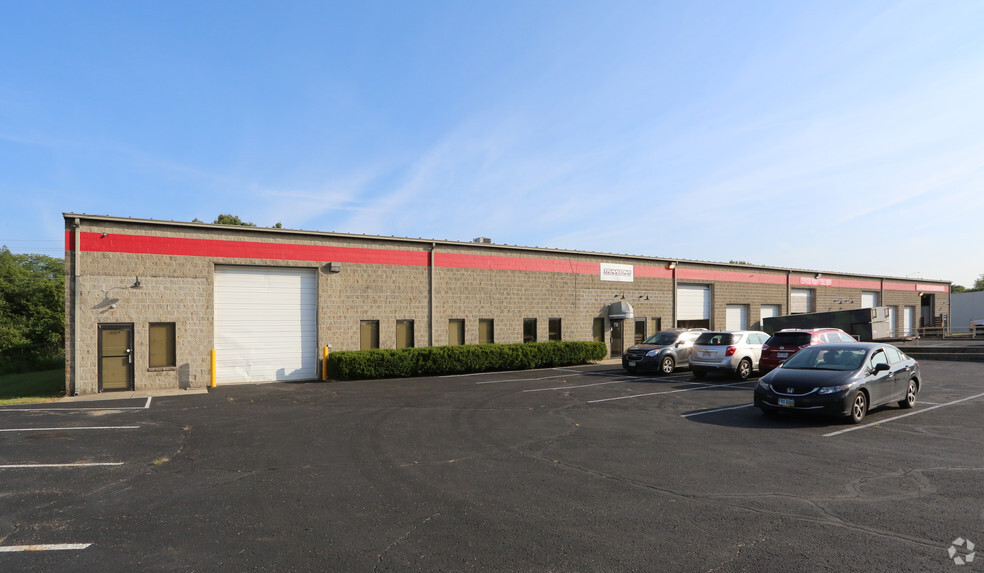 Columbus, Ohio Flex Industrial Portfolio portefeuille de 2 biens à vendre sur LoopNet.fr - Photo principale – Image 2 sur 2