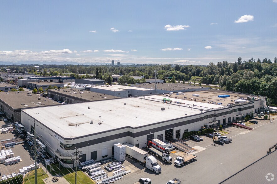18800-18806 96th Ave, Surrey, BC à louer - Aérien – Image 3 sur 4