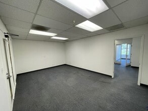 6200 Center St, Clayton, CA à louer Photo intérieure– Image 2 sur 2