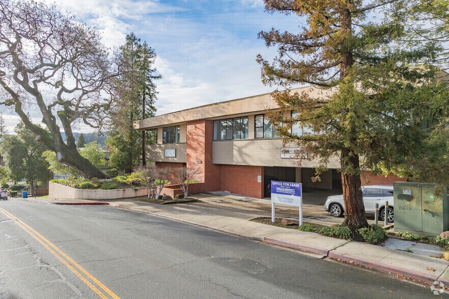 1225 Alpine Rd, Walnut Creek, CA à louer - Photo de l’immeuble – Image 2 sur 16