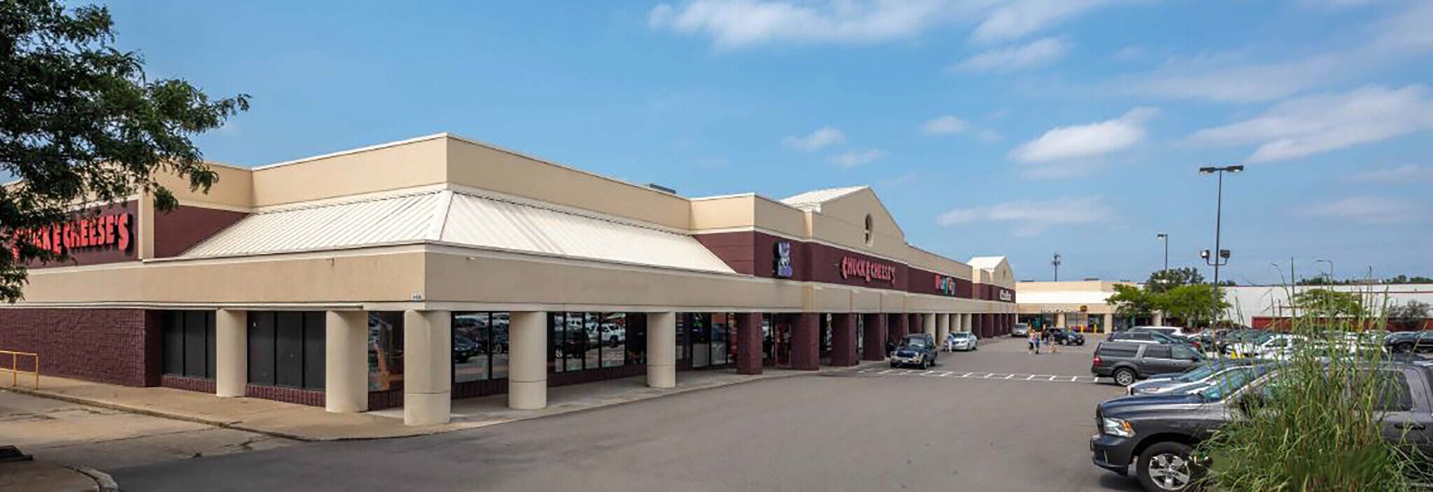 4408 Milestrip Rd, Hamburg, NY à louer Photo de l’immeuble– Image 1 sur 8