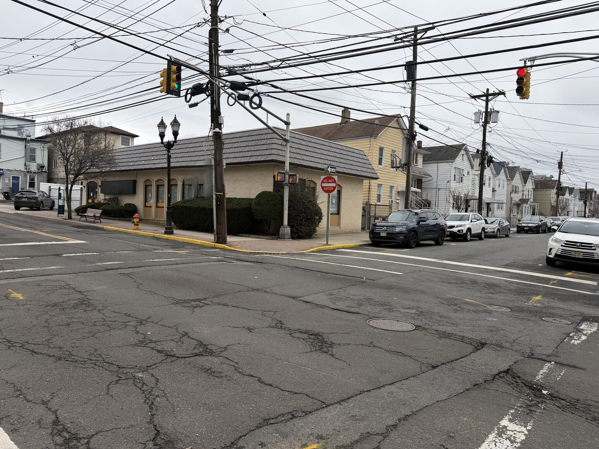 349 John St, East Newark, NJ à vendre Photo principale– Image 1 sur 16