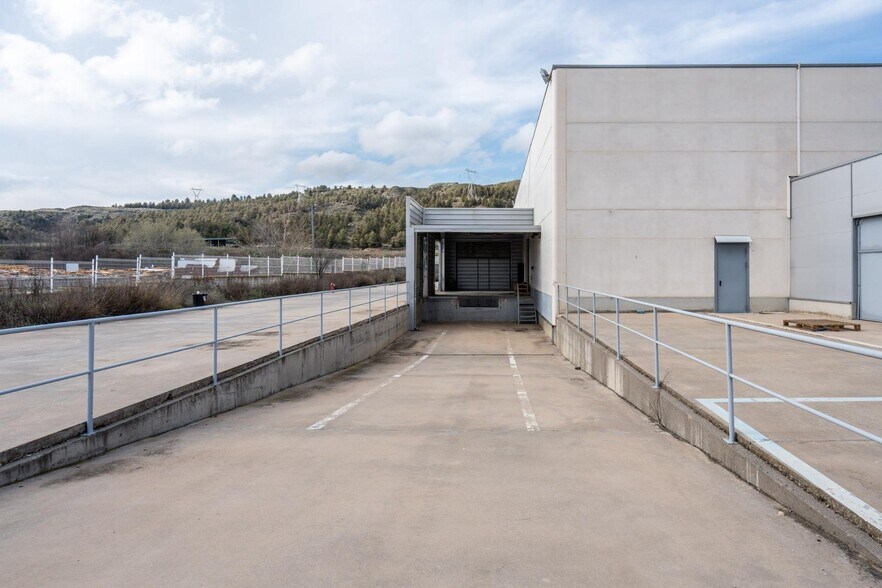 Industriel/Logistique dans Añover de Tajo, Toledo à vendre - Photo de l’immeuble – Image 3 sur 27