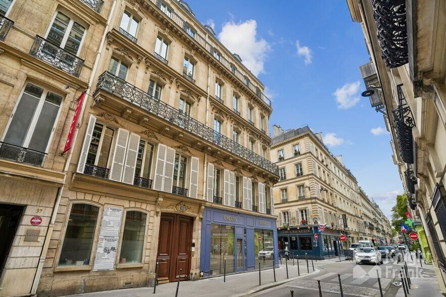 39 Rue Des Mathurins, Paris à louer - Photo de l’immeuble – Image 1 sur 9