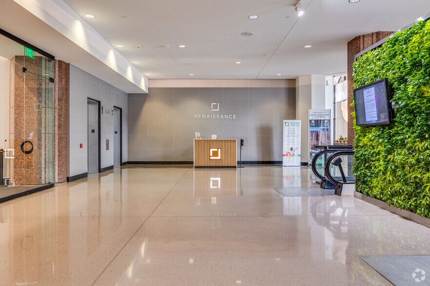 2 N Central, Phoenix, AZ à louer - Hall d’entrée – Image 3 sur 28