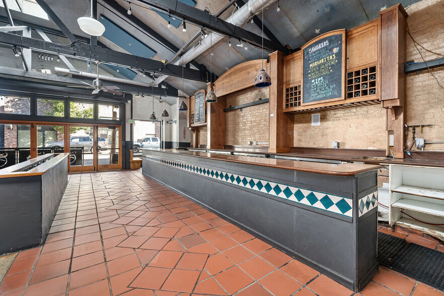 1121 Broad St, San Luis Obispo, CA à louer - Photo intérieure – Image 2 sur 17