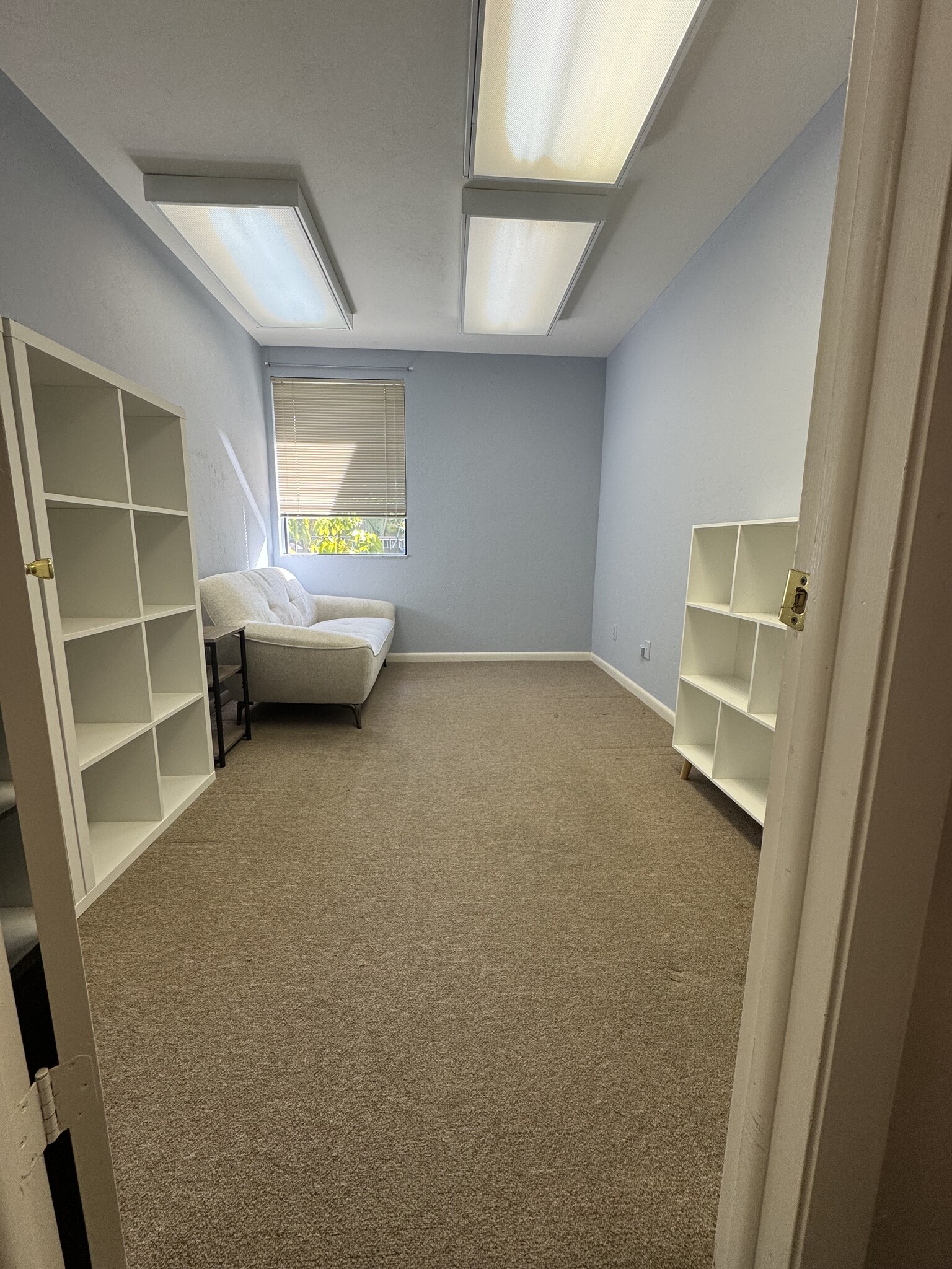 5051 Castello Dr, Naples, FL à louer Photo intérieure– Image 1 sur 2