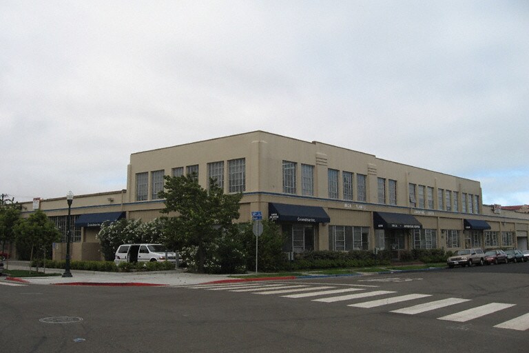 1311-1425 63rd St, Emeryville, CA à louer - Photo de l’immeuble – Image 1 sur 9
