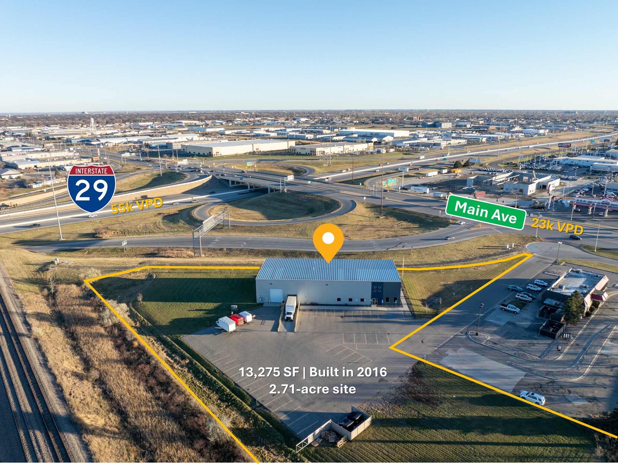 3803 Main Ave, Fargo, ND à vendre Photo principale– Image 1 sur 5