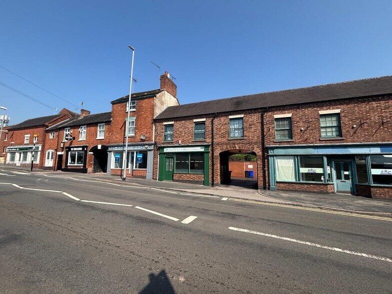 9-11 Bradley St, Uttoxeter à louer - Photo de l’immeuble – Image 2 sur 16