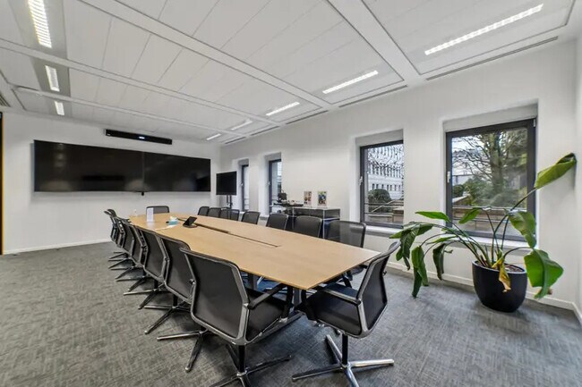 Plus de détails pour 28/32 Avenue Victor Hugo, Paris - Bureau à louer