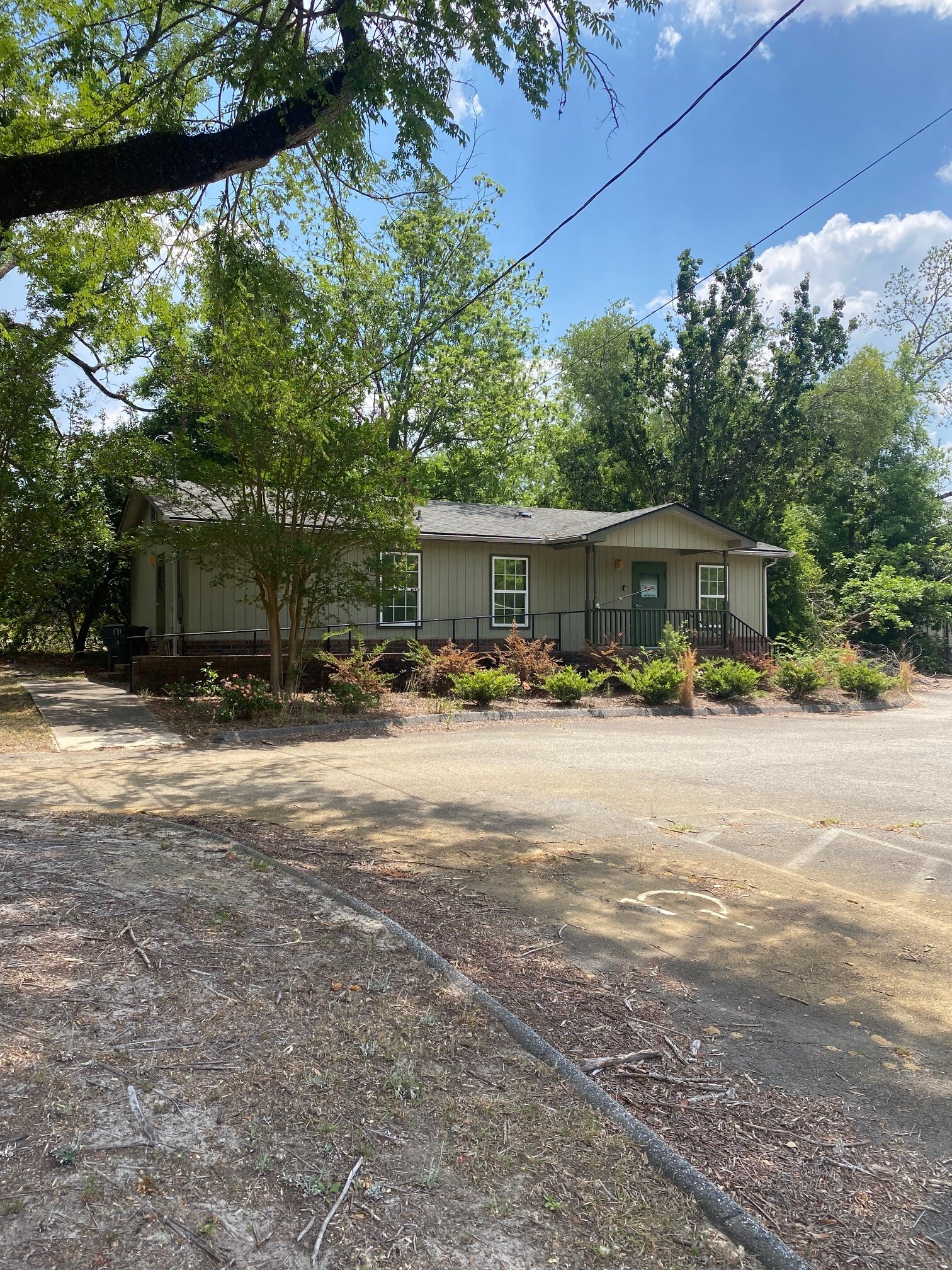503 S Railroad Ave, Twin City, GA à louer Photo de l’immeuble– Image 1 sur 2
