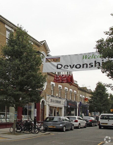 2A-2G Devonshire Rd, Londres à louer - Photo de l’immeuble – Image 2 sur 2