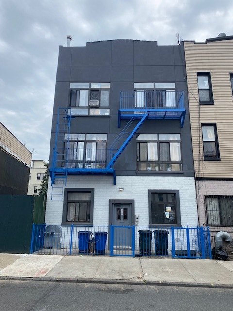 110 Cooper St, Brooklyn, NY à vendre Photo principale– Image 1 sur 3
