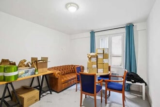 43 Rue De La Roquette, Paris à louer Photo de l’immeuble– Image 2 sur 9