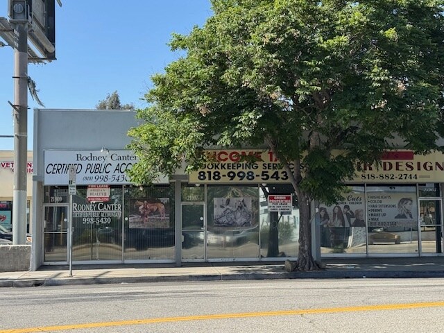 21907-21909 Devonshire St, Chatsworth, CA à louer - Photo de l’immeuble – Image 1 sur 6