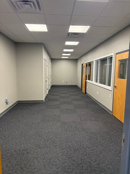 69 Newland St, Malden, MA à louer - Photo de l’immeuble – Image 3 sur 9