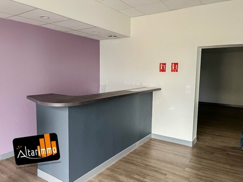 Bureau dans Morancez à louer - Photo intérieure – Image 1 sur 4
